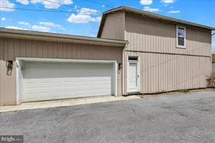 18 E Maple St, Cleona, PA 17042 - Photo 38
