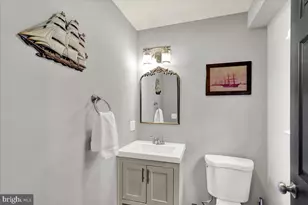 18 E Maple St, Cleona, PA 17042 - Photo 14