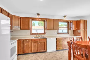 103 W Walnut St, Cleona, PA 17042 - Photo 8