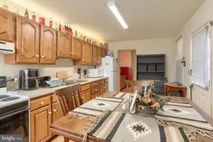 24 S 10th St, Lebanon, PA 17042 - Photo 14
