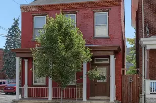 24 S 10th St, Lebanon, PA 17042 - Photo 2