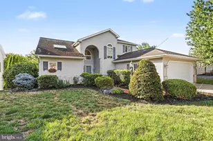 532 Waterside Cir L-0133, Lebanon, PA 17042 - Photo 1