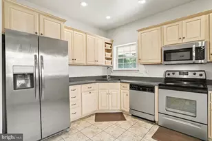 532 Waterside Cir L-0133, Lebanon, PA 17042 - Photo 12