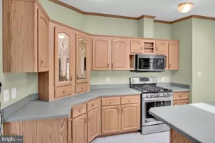 1 Pine St, Fredericksburg, PA 17026 - Photo 10