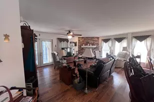 8 Madeleine Dr, Myerstown, PA 17067 - Photo 4