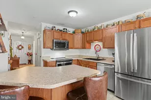 529 Brookwood Dr U-0138 Dr, Palmyra, PA 17078 - Photo 10