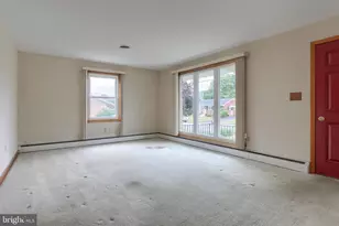 231 W Elm St, Palmyra, PA 17078 - Photo 6