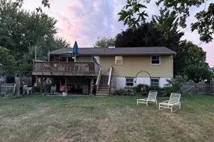 1411 Esther Dr, Lebanon, PA 17042 - Photo 2