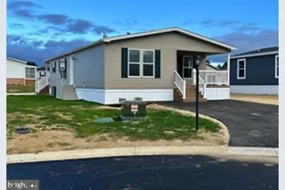 13 Evergreen Aly, Palmyra, PA 17078 - Photo 1