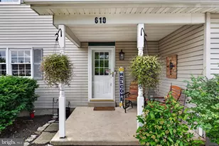 610 E Walnut St, Annville, PA 17003 - Photo 4