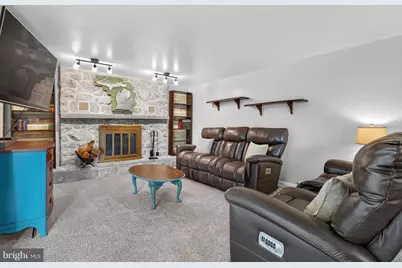 610 E Walnut Street, Annville, PA 17003 - Photo 18