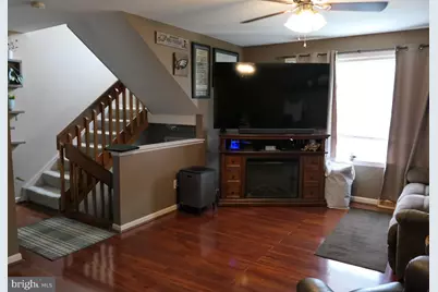 178 Riders Way, Lebanon, PA 17042 - Photo 2