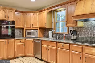 1231 Ash Ln, Lebanon, PA 17042 - Photo 32
