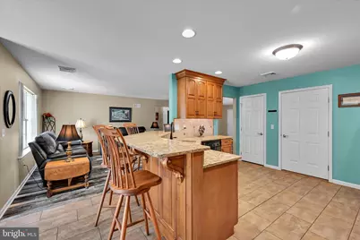 858 Water Edge Ct, Lebanon, PA 17046 - Photo 14