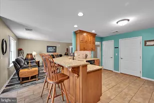 858 Water Edge Ct, Lebanon, PA 17046 - Photo 14