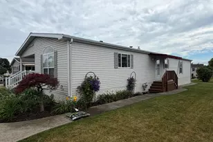 24 Juniper St, Palmyra, PA 17078 - Photo 2