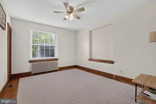 624 E Cherry St, Palmyra, PA 17078 - Photo 10