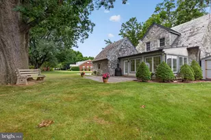 624 E Cherry St, Palmyra, PA 17078 - Photo 40