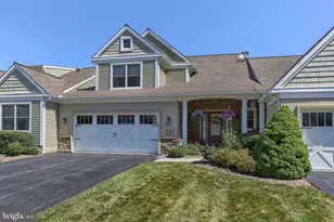 1020 English Dr, Lebanon, PA 17042 - Photo 1