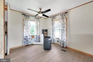 718 Palm City Park, Annville, PA 17003 - Photo 36
