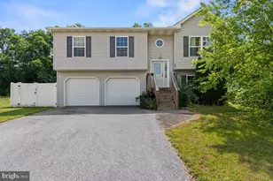22 Horizon Dr, Fredericksburg, PA 17026 - Photo 2
