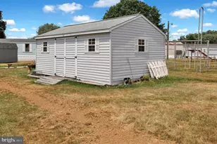 407 Palm City Park, Annville, PA 17003 - Photo 4