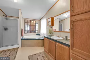 379 W Spruce St, Palmyra, PA 17078 - Photo 22