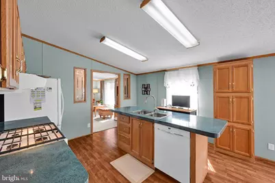 379 W Spruce Street, Palmyra, PA 17078 - Photo 18
