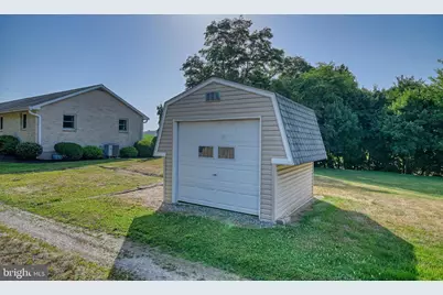 827 N 8th Avenue, Lebanon, PA 17046 - Photo 30
