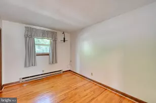 827 N 8th Ave, Lebanon, PA 17046 - Photo 16