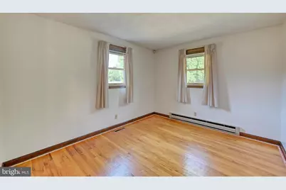 827 N 8th Avenue, Lebanon, PA 17046 - Photo 14