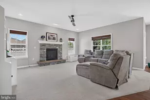 27 Finch Dr, Annville, PA 17003 - Photo 10