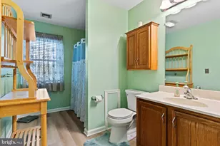 140 N Thistledown Dr, Palmyra, PA 17078 - Photo 30