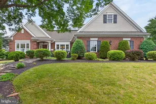 804 Shore Landing Dr, Lebanon, PA 17046 - Photo 2