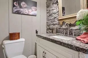 2401 S Lincoln Ave, Lebanon, PA 17042 - Photo 64