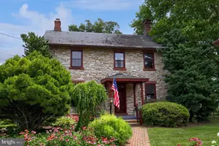 2401 S Lincoln Ave, Lebanon, PA 17042 - Photo 2