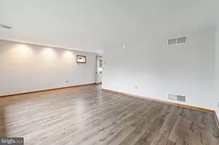 102 Lynnwood Dr, Palmyra, PA 17078 - Photo 6