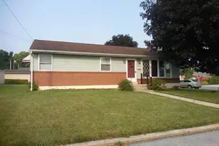 901 S 4th Ave, Lebanon, PA 17042 - Photo 2