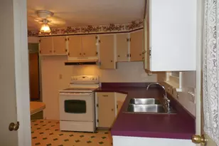 901 S 4th Ave, Lebanon, PA 17042 - Photo 4