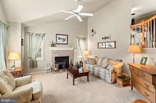 1431 E Maple St, Palmyra, PA 17078 - Photo 6