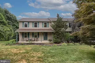 6 Stardust Dr, Myerstown, PA 17067 - Photo 2