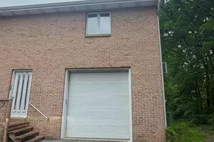 901 Laurel St, Lebanon, PA 17046 - Photo 2