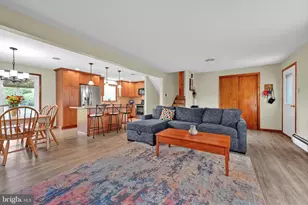 33 Jayann Dr, Lebanon, PA 17042 - Photo 2