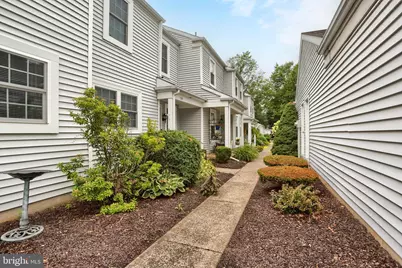 730 Cambridge Court, Palmyra, PA 17078 - Photo 2