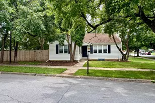 405 S Green St, Palmyra, PA 17078 - Photo 4