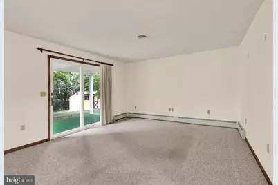 812 Sycamore Ln, Lebanon, PA 17046 - Photo 8