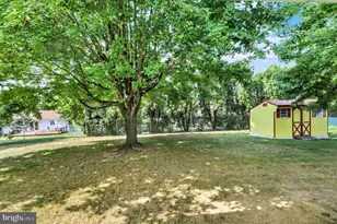812 Sycamore Ln, Lebanon, PA 17046 - Photo 36