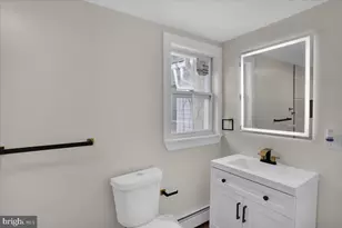 221 E Guilford St, Lebanon, PA 17046 - Photo 16
