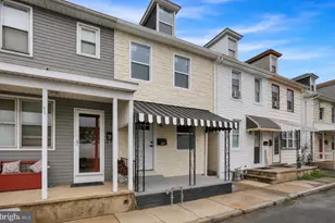 221 E Guilford St, Lebanon, PA 17046 - Photo 2