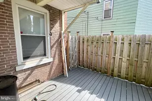 834 Locust St, Lebanon, PA 17042 - Photo 24
